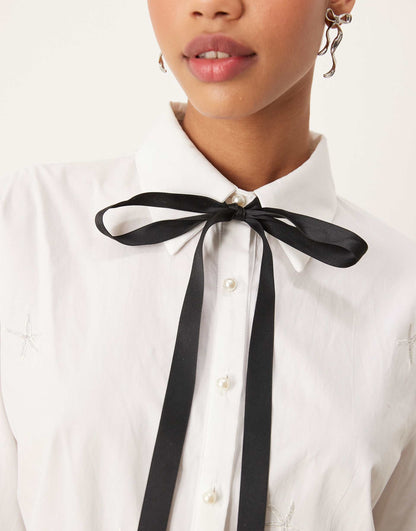 Ocean Star Embroidered Blouse