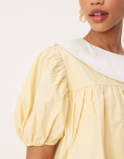 Contrast Collar Top