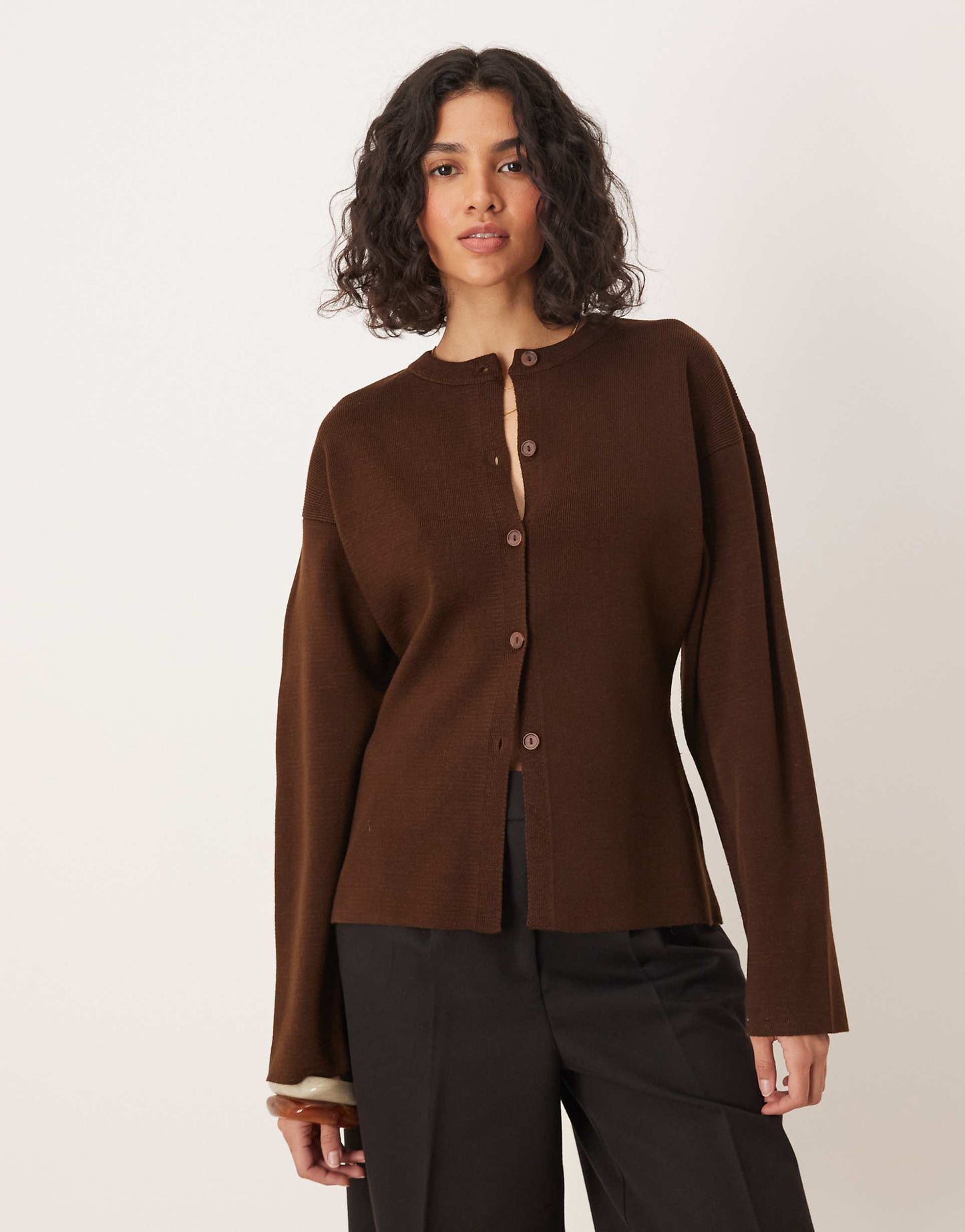 Knitted Structured Crew Neck Cardigan