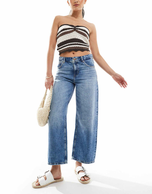 Mid Rise Cropped Jean