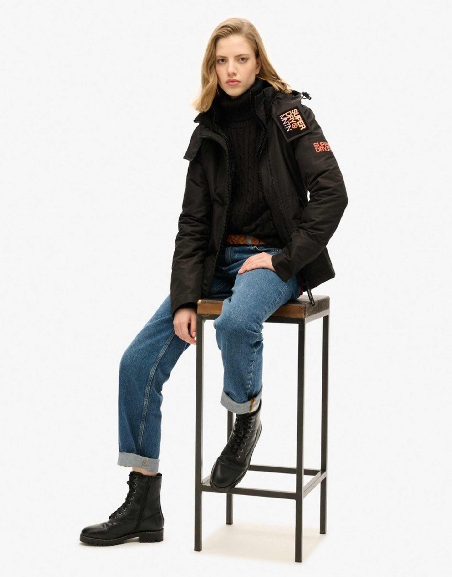 Hooded Mountain Windbreaker Jacket
