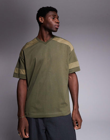 Oversized V Neck T-Shirt With Tonal Panel