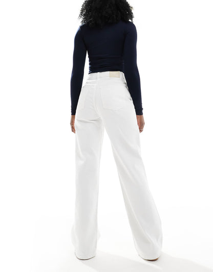 High Rise Wide Leg Jean