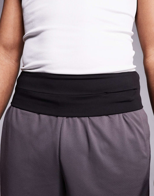 Running Waist Belt With Concealed Pocket