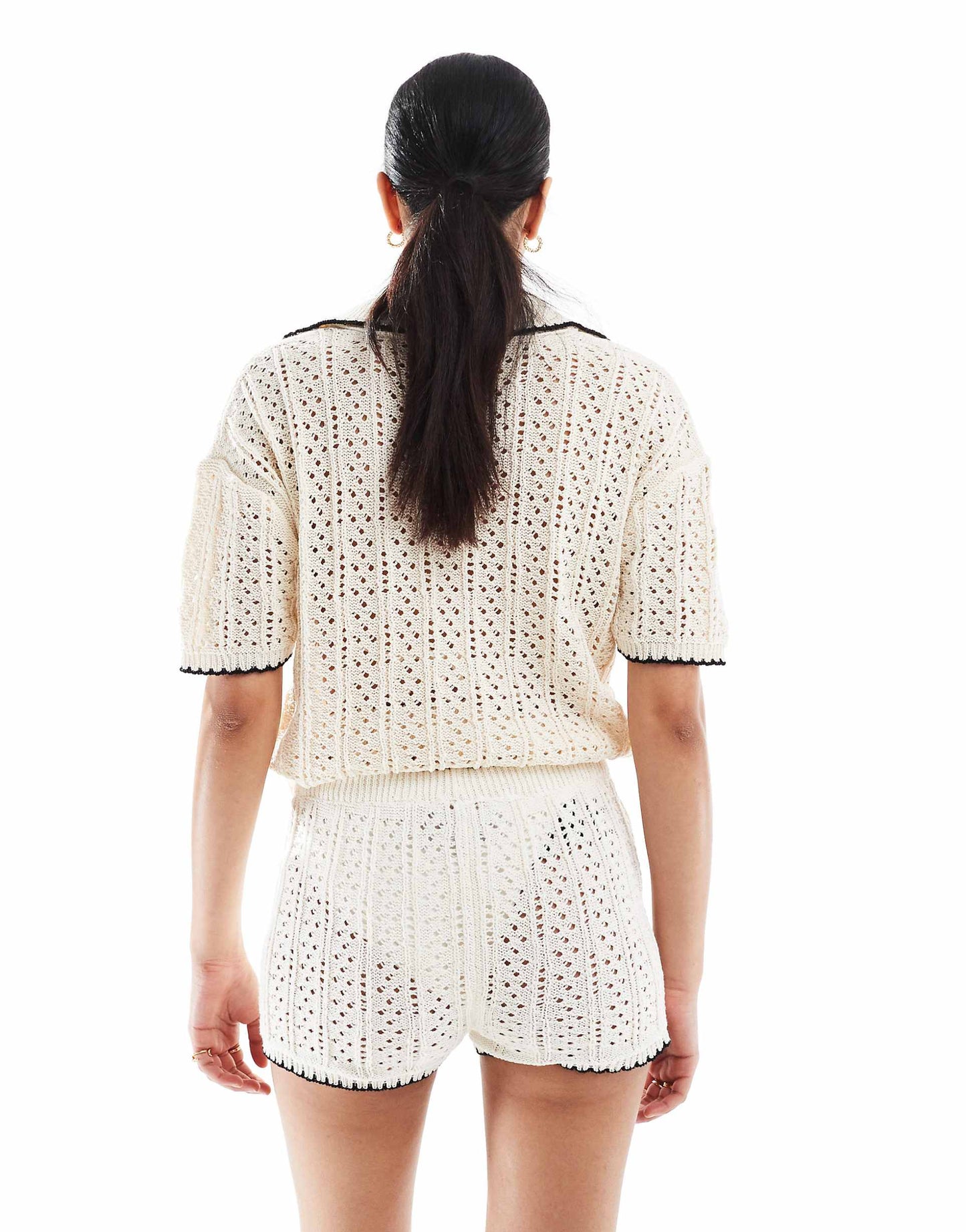 Knitted Short Co-Ord With Contrast Blanket Stitch