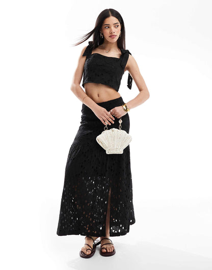 Broderie Midi Skirt