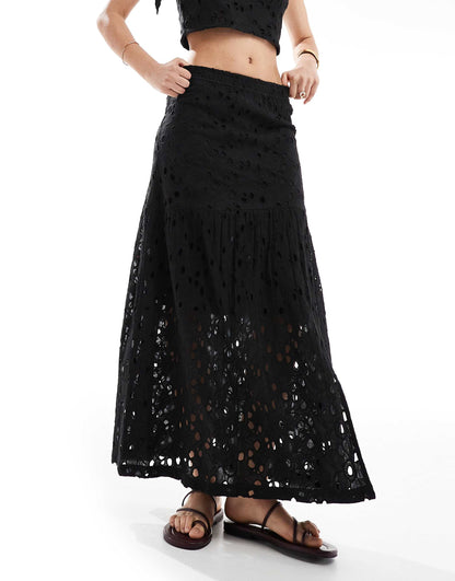 Broderie Midi Skirt