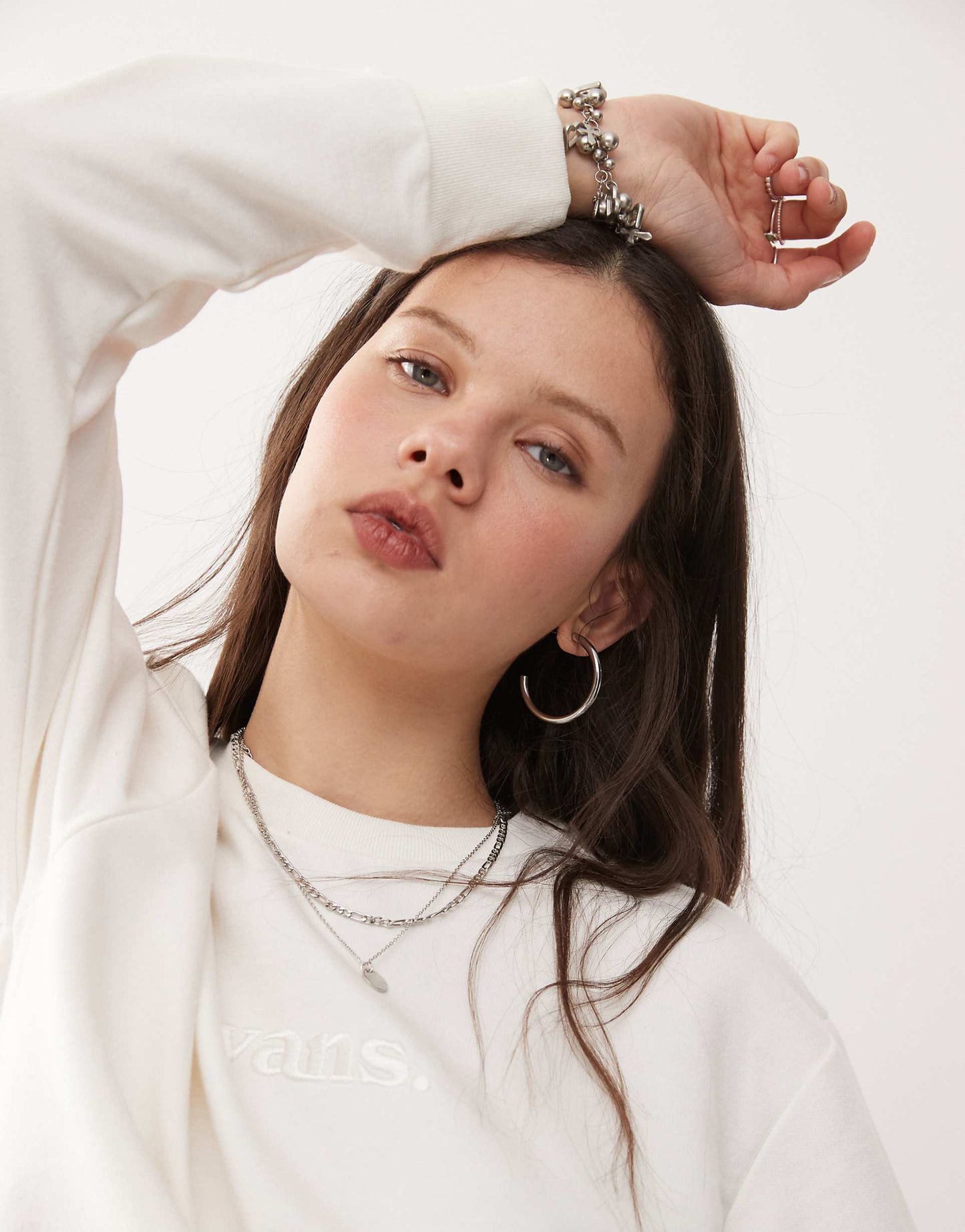 Essential Relaxed Fit Central Logo Sweatshirt