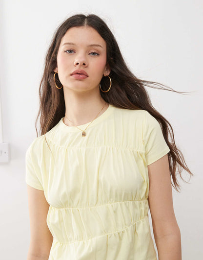 Soft Yellow Baby T-Shirt With Asymmetric Ruched Stitching