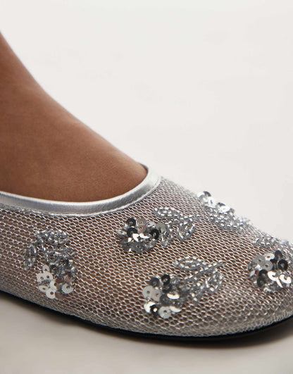 Embelished Mesh Pump