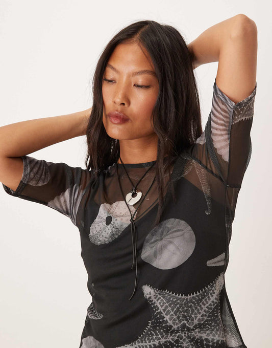 Petite Seashell Print Mesh T-Shirt Co-Ord