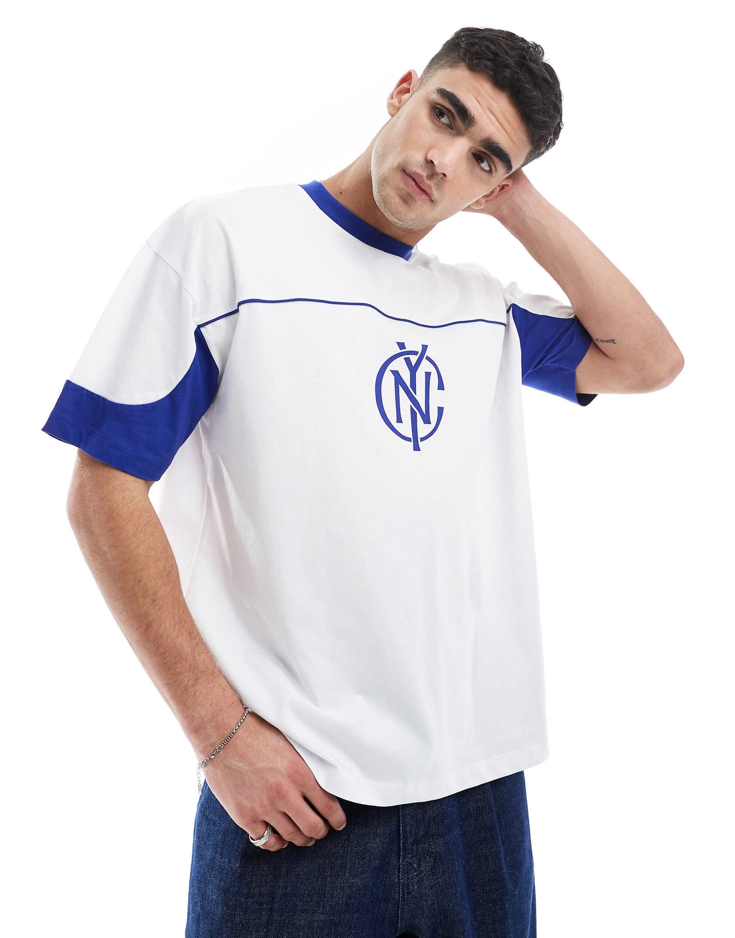 Oversized T-Shirt With Panelling And Sports Graphic