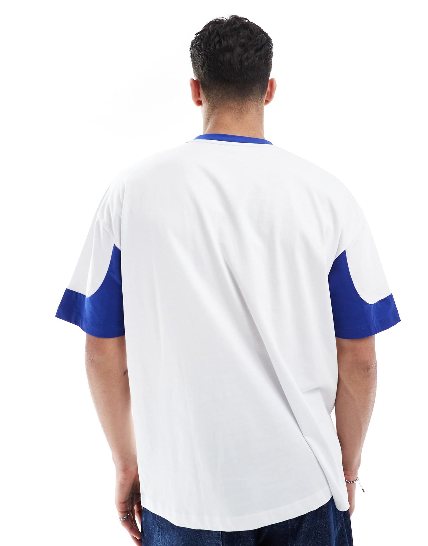 Oversized T-Shirt With Panelling And Sports Graphic