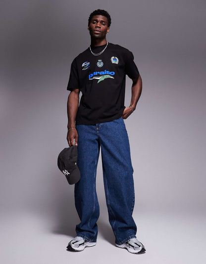 Oversized T-Shirt With Sports Graphic