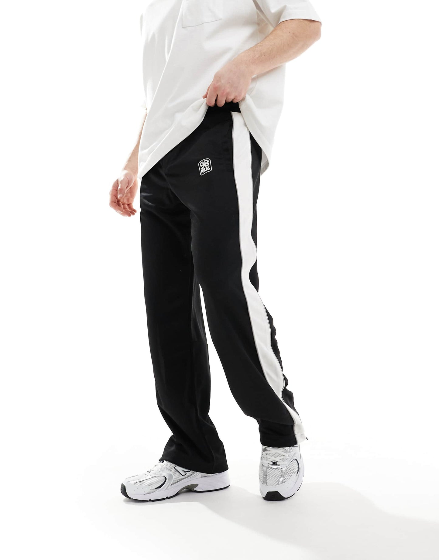 Wide Leg Trouser With Side Stripe