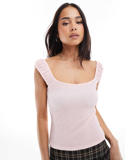 Textured Gathered Sleeve Top