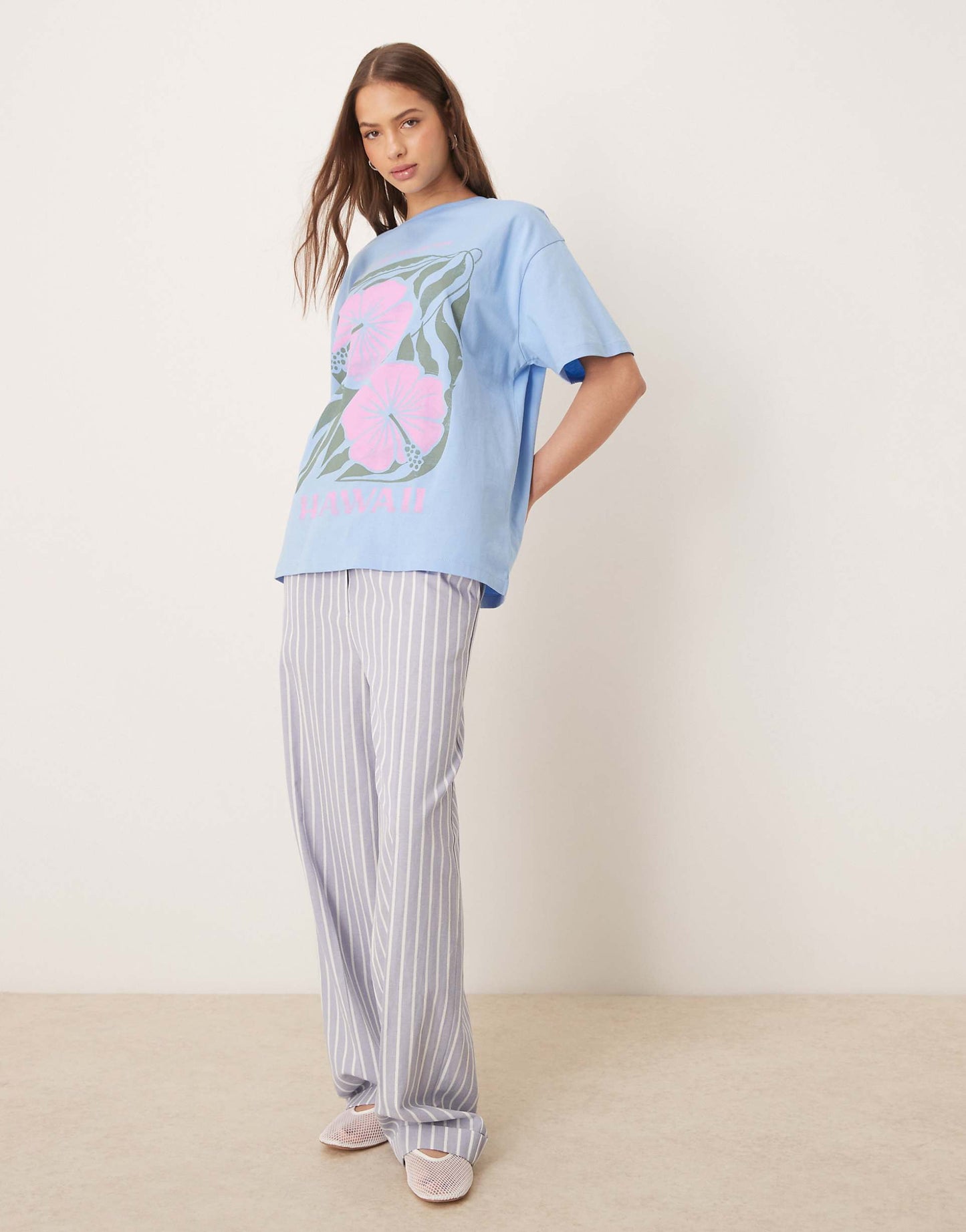 Oversized T-Shirt With Hawaii Graphic