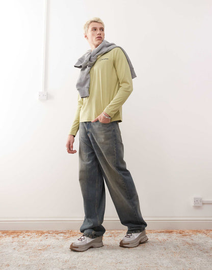 T-Shirt Grappled Long Sleeve T-Shirt