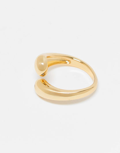 14K Gold Plated Chunky Ring With Wrap Around Ring Design