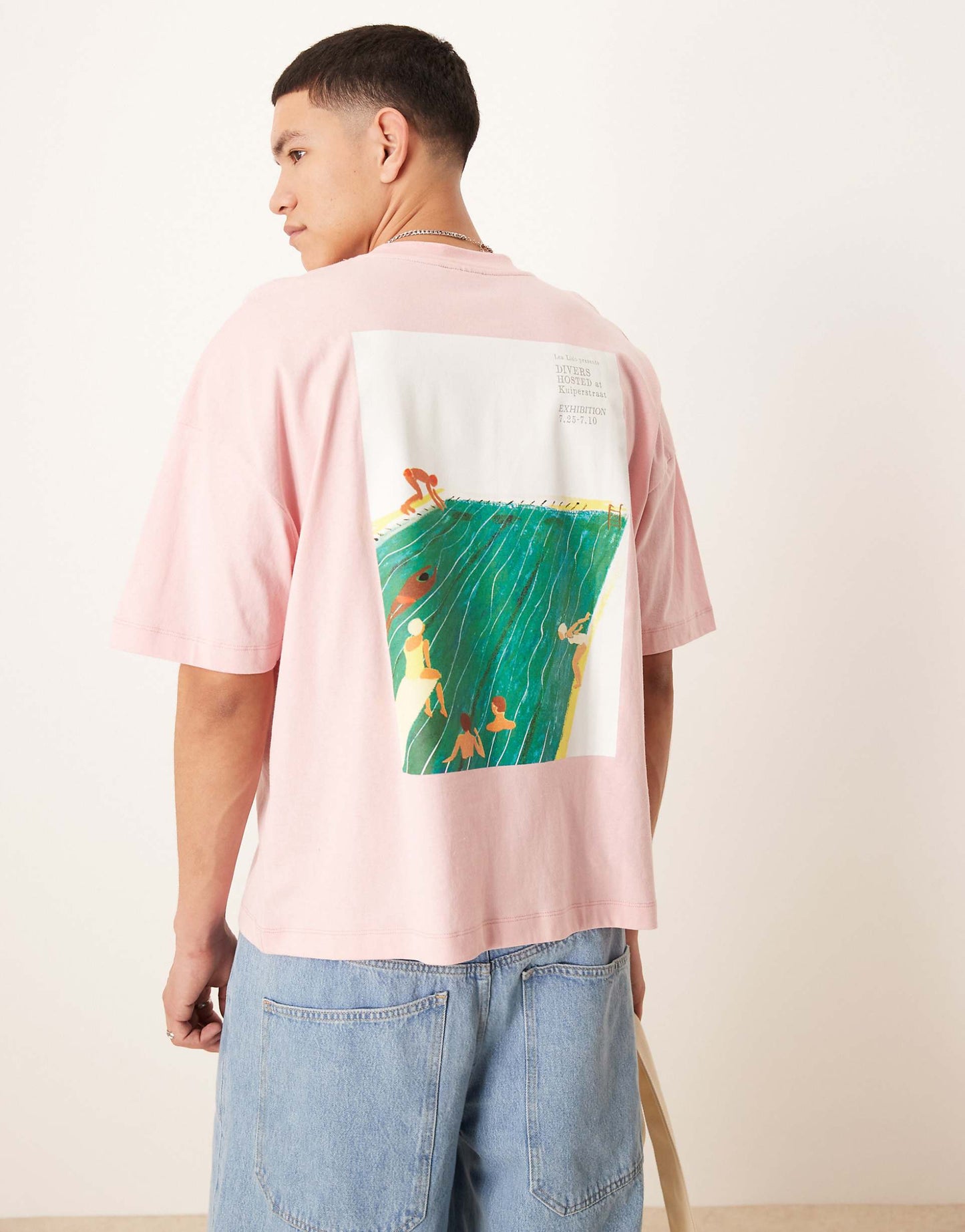 Boxy Oversized T-Shirt With Dropped Shoulder And Sports Graphic