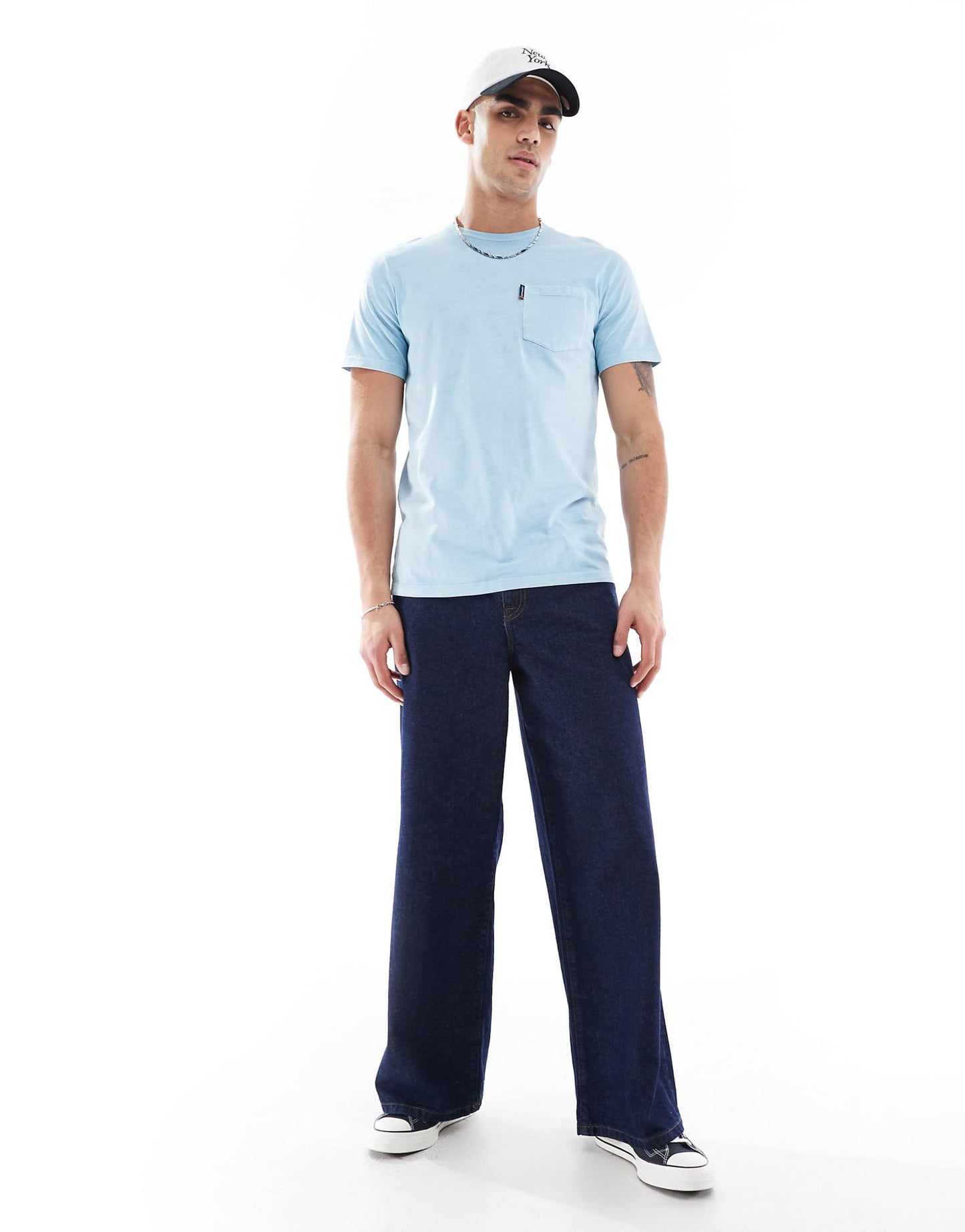 Classic Essential Pocket T-Shirt