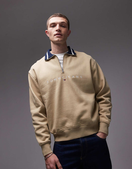 Linear Logo Half Zip Sweatshirt