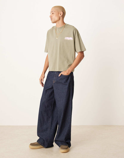 Boxy Oversized T-Shirt With Front And Back Graphic