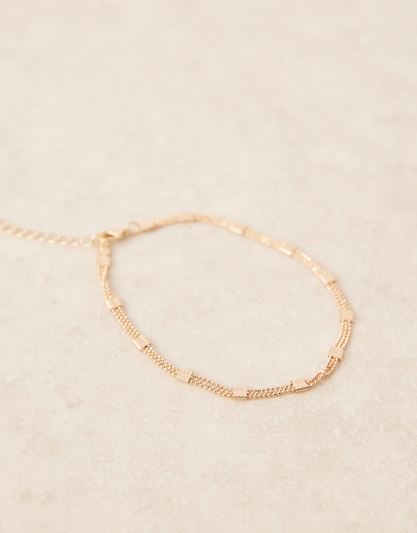 Curve Chain Anklet