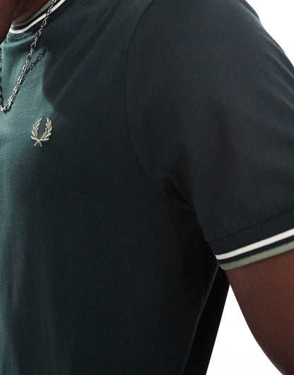 Twin Tipped T-Shirt