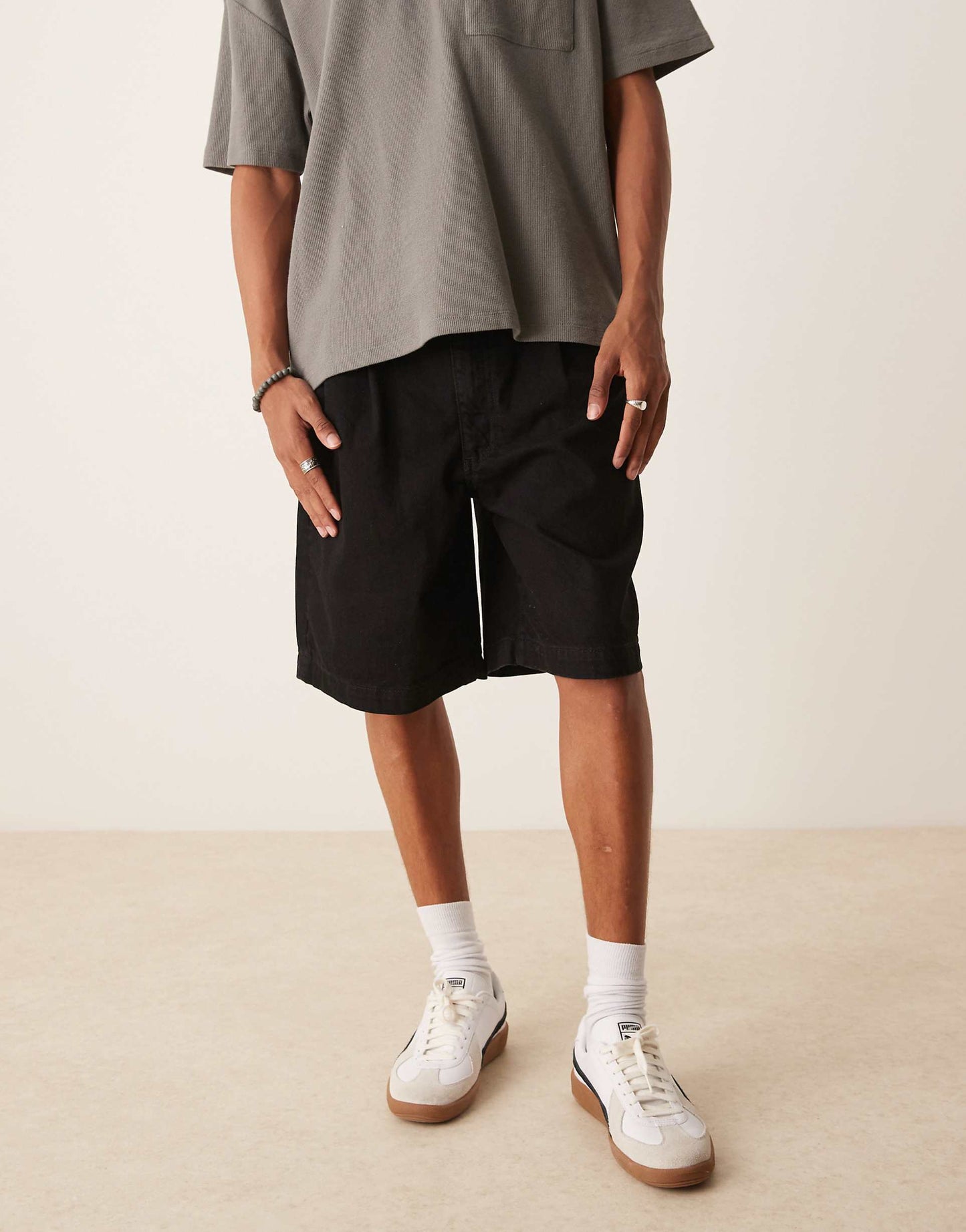 Mid Length Wide Denim Shorts With Pleats