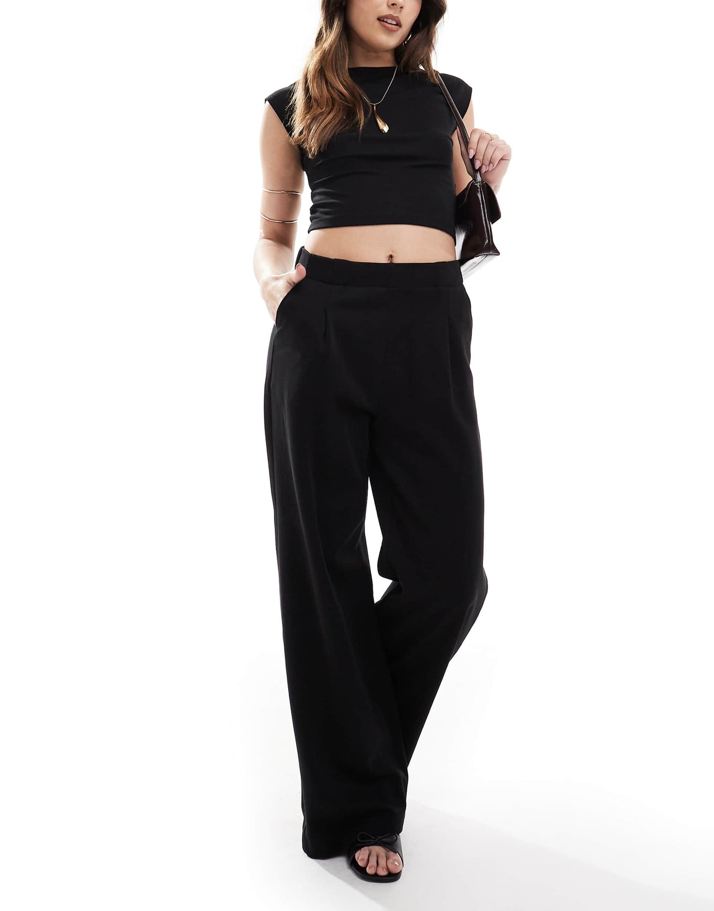 Wide Leg Tailored Trouser