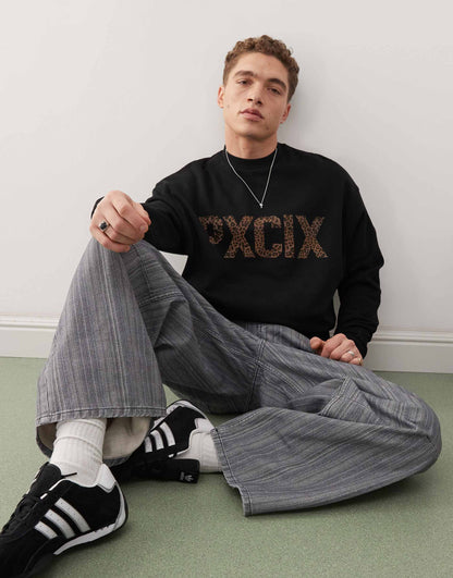 Oversized Sweatshirt With Cheetah Print Letters