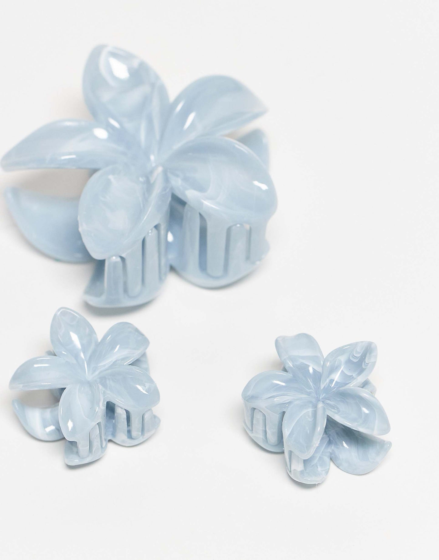 Set Of 3 Flower Hair Clips