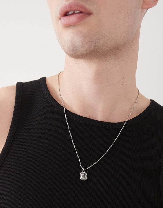 Chain Necklace With Engraved Coin Pendant