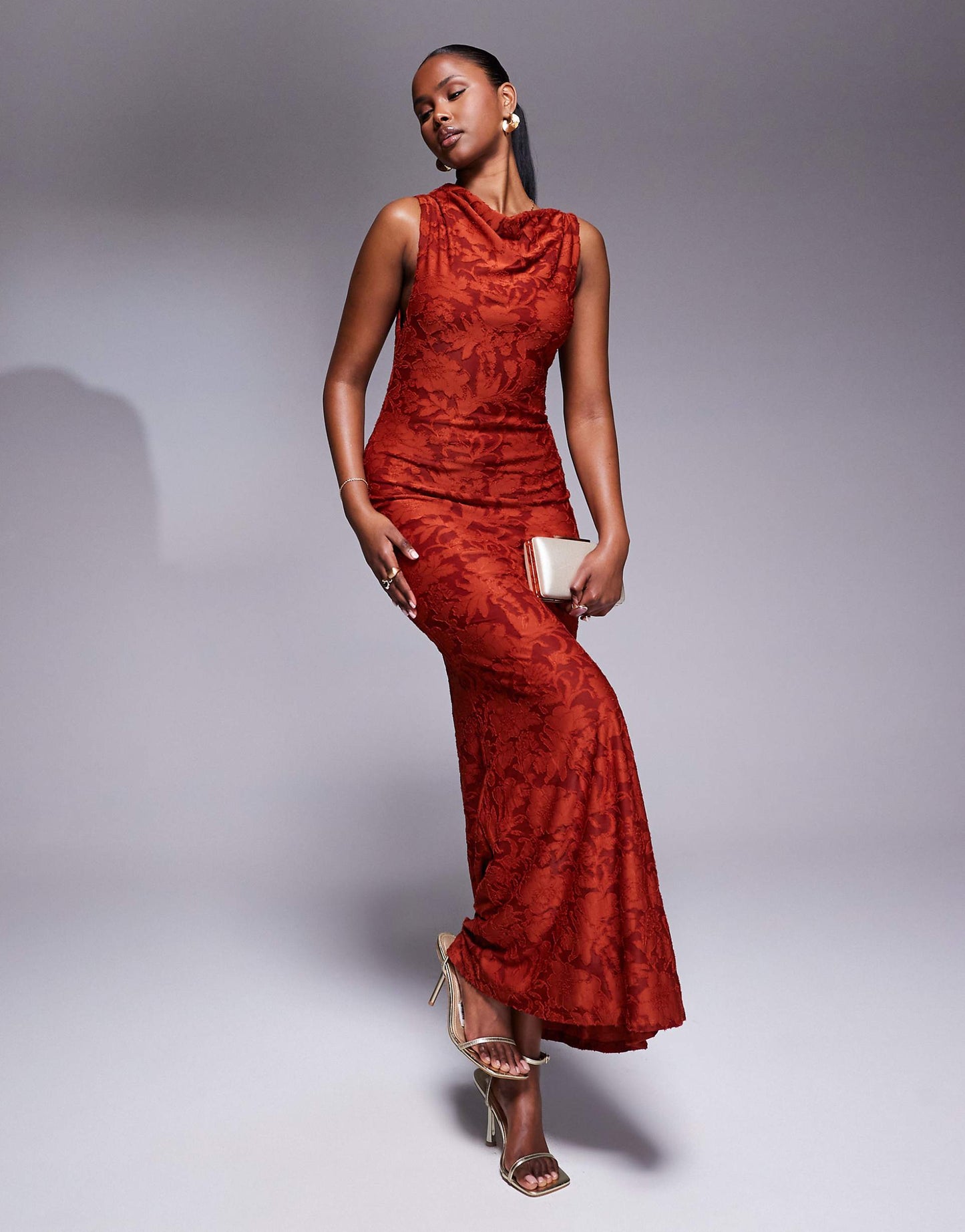 Sleeveless Twisted Shoulder Devore Maxi Dress