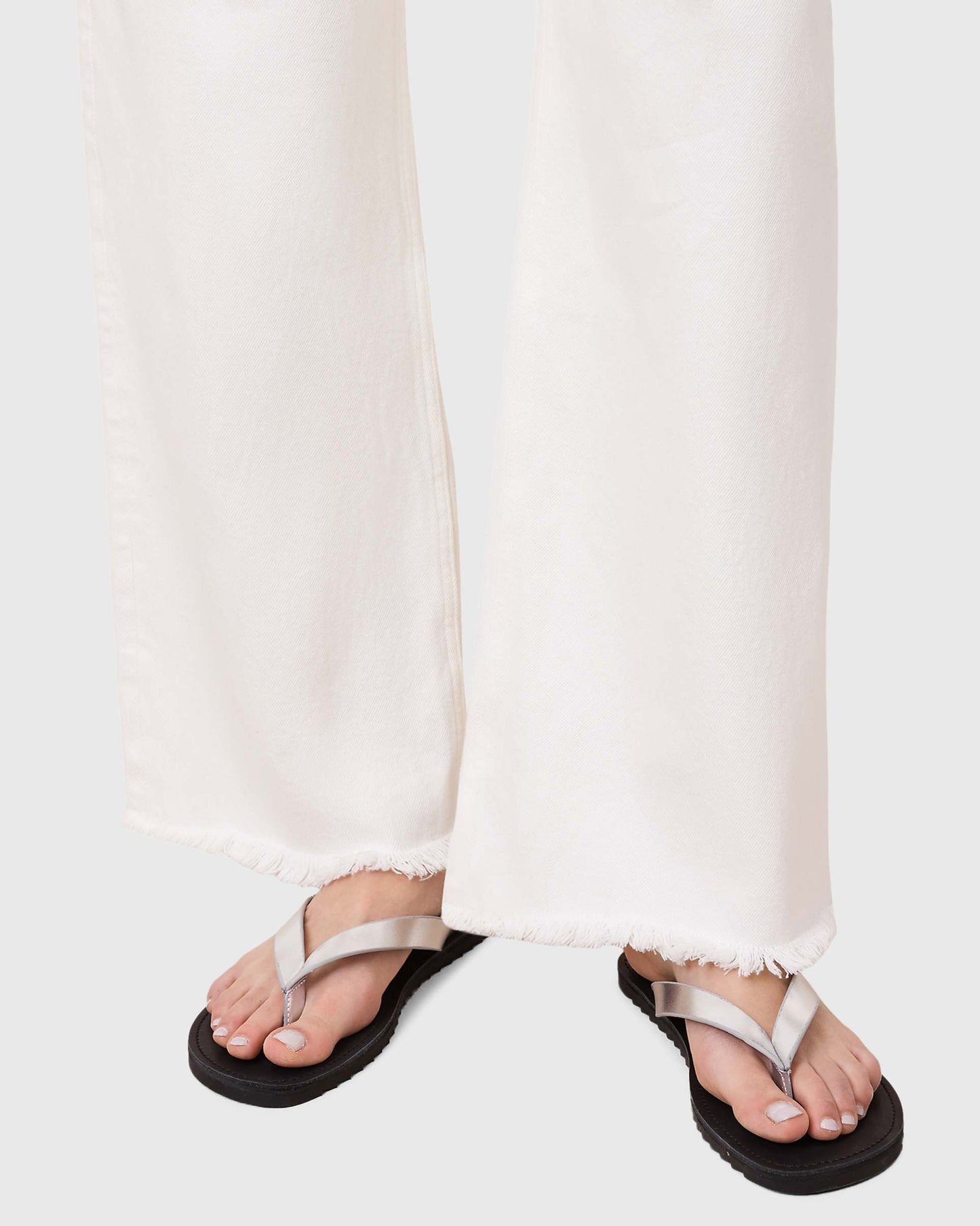 Sydney Leather Thong Sandals