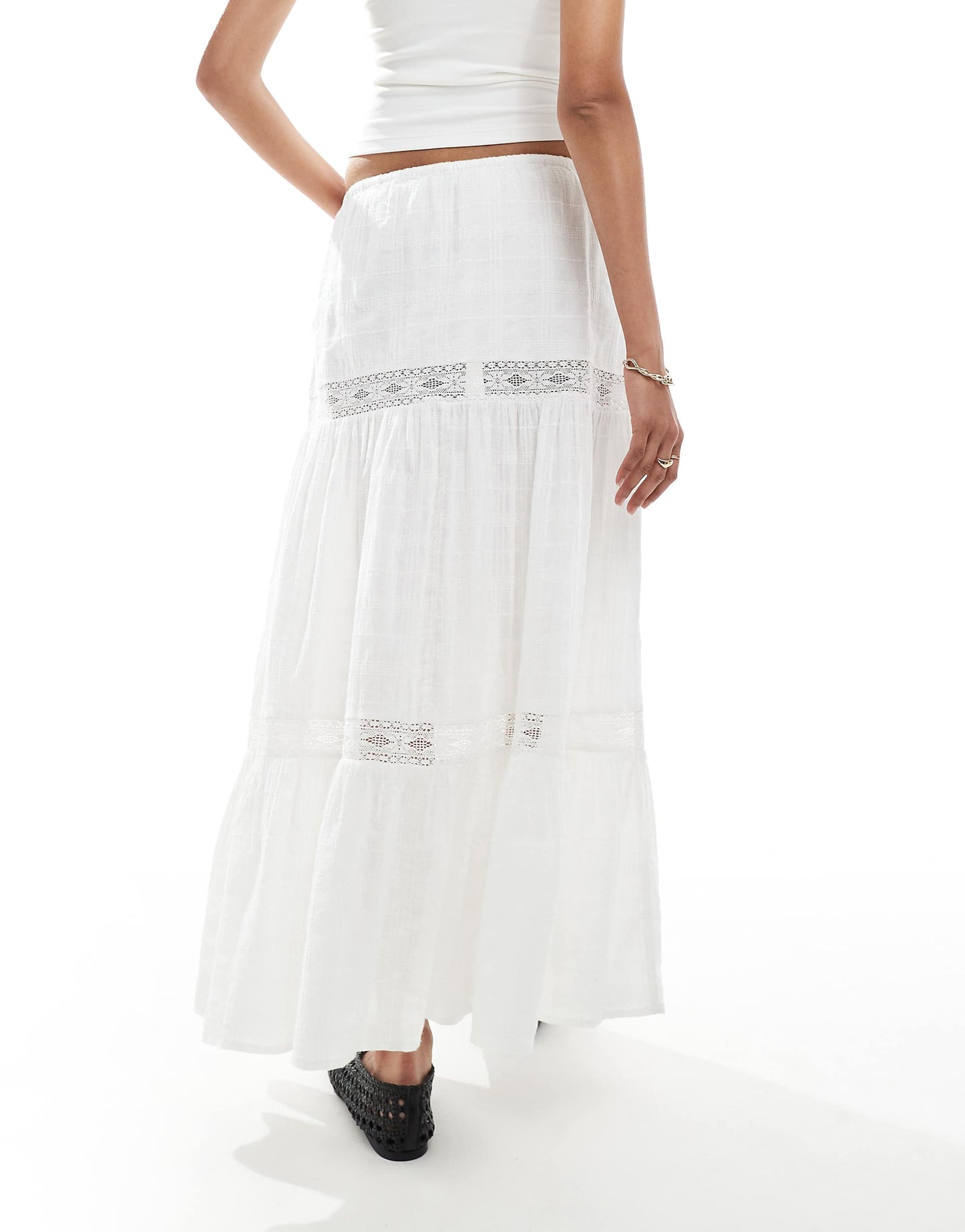 Lace Embriodered Tiered Maxi Skirt