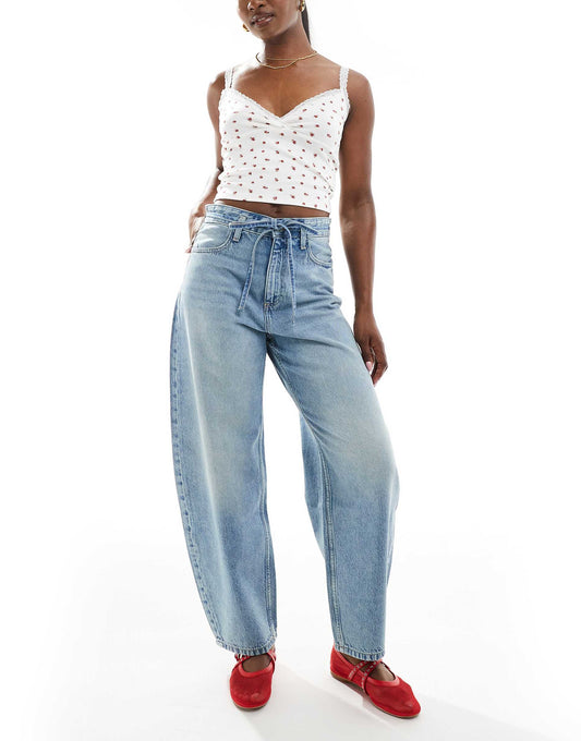 Tie Front Barrell Leg Jeans