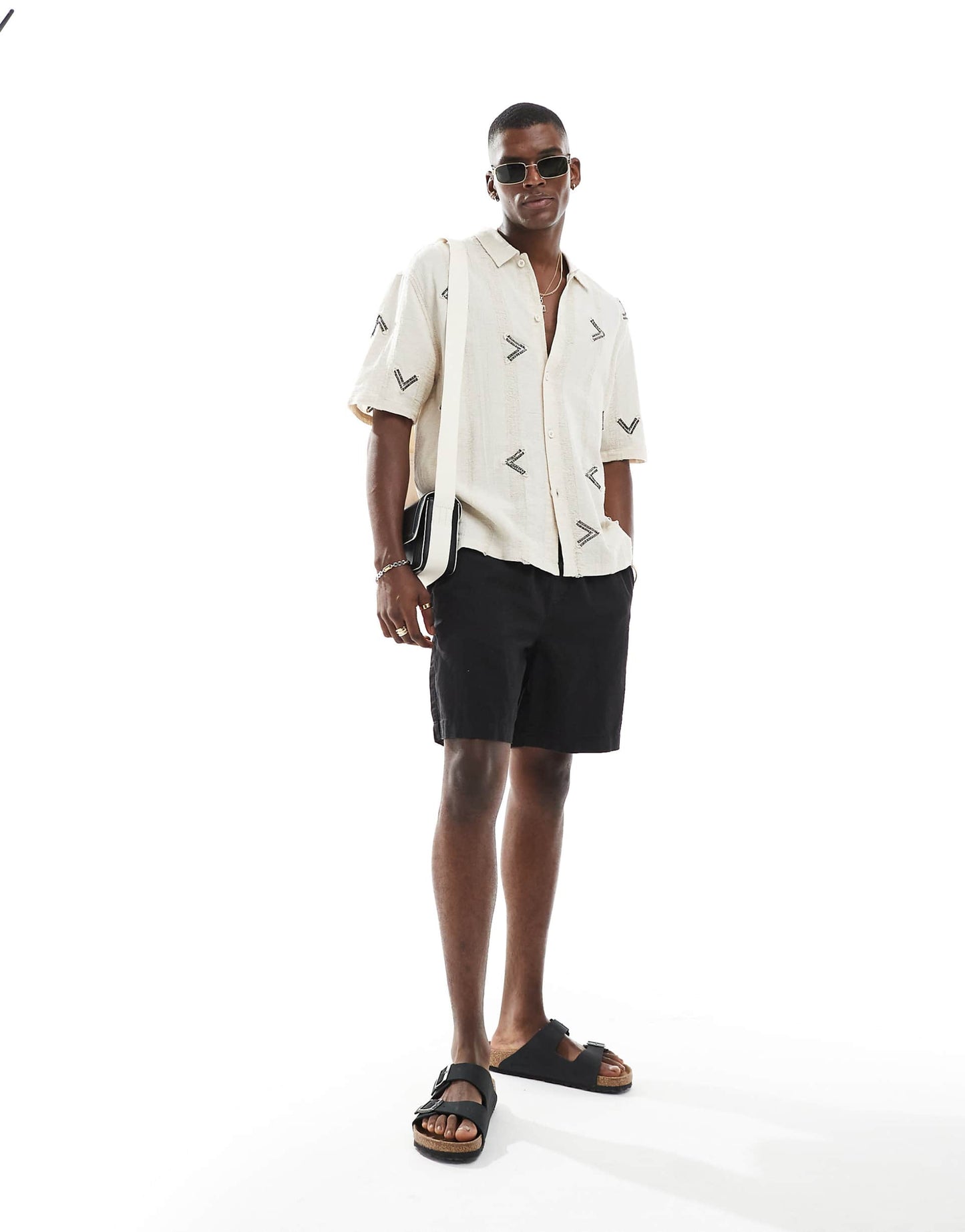 Embroidered Linen Rich Shirt