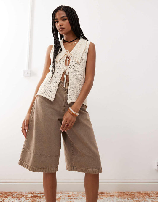 Knitted Collar Detail Tie Front Waistcoat