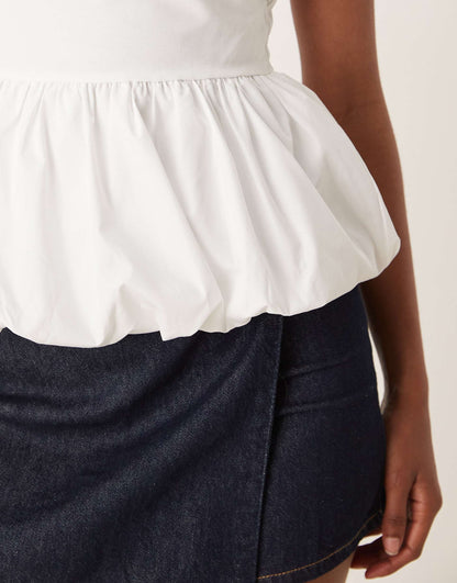 Square Neck Short Sleeve Ruffle Hem Top
