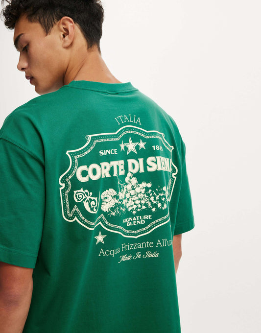 Box Fit Graphic T-Shirt