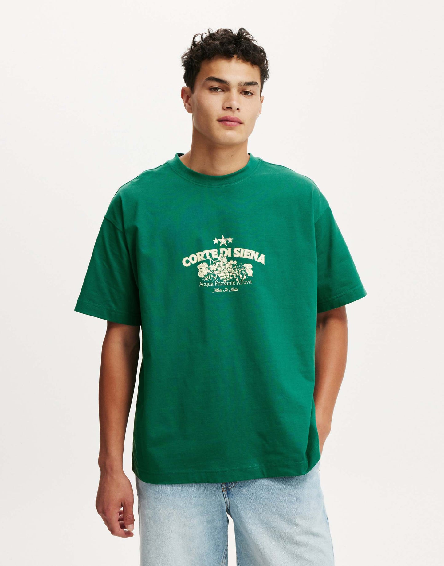 Box Fit Graphic T-Shirt