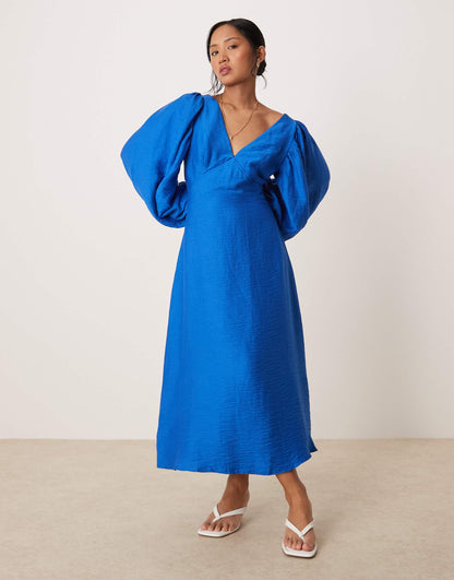 Petite Zendaya Balloon Sleeve Midi Dress