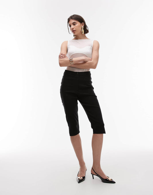 Seam Detail Split Capri Trouser