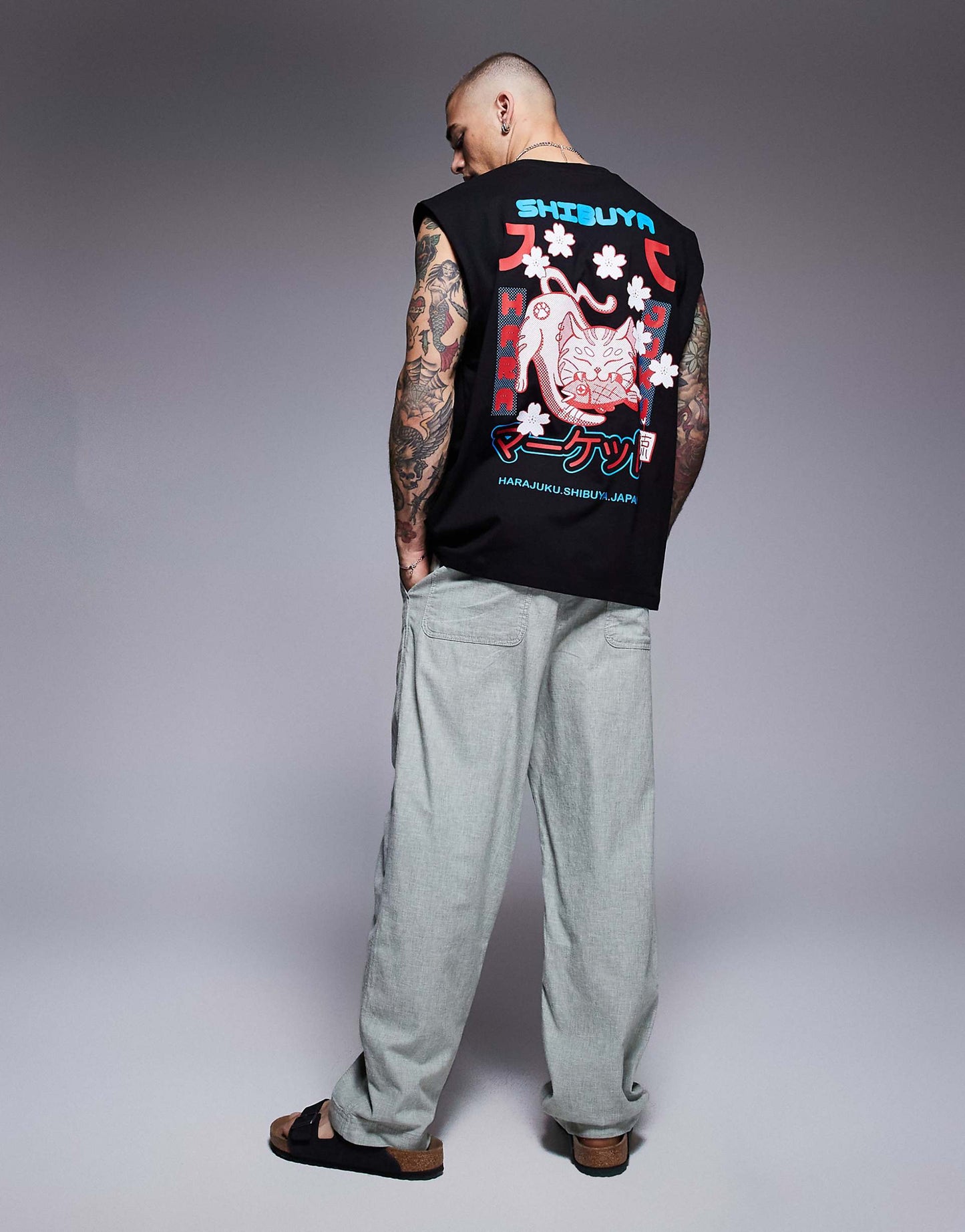 Oversized Tank With Souvenir Graphic