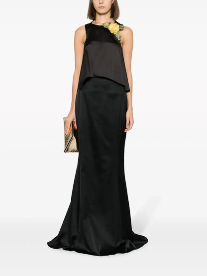Floral-Appliqué Sleeveless Blouse
