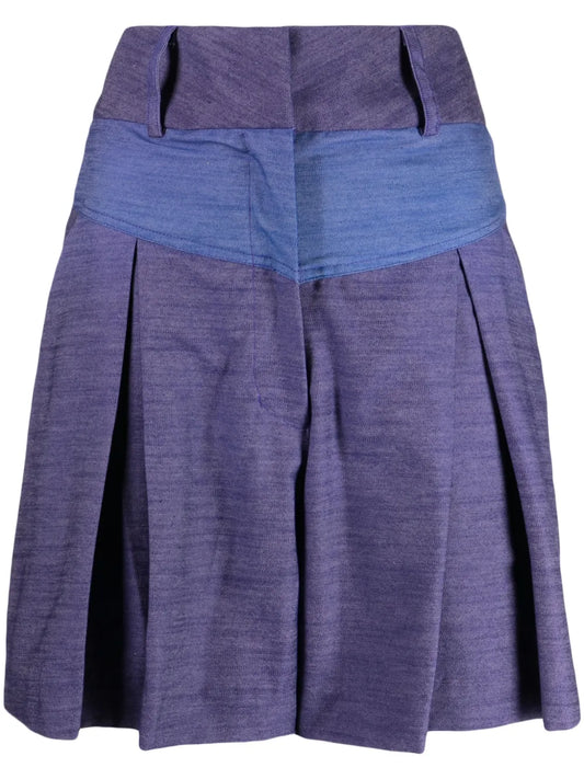 Ocean Pleated Linen Shorts
