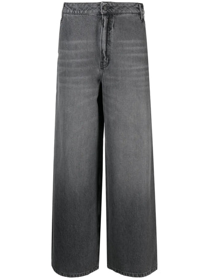 Wide-Leg Washed Jeans