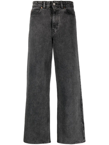 Neo Cut Straight-Leg Jeans